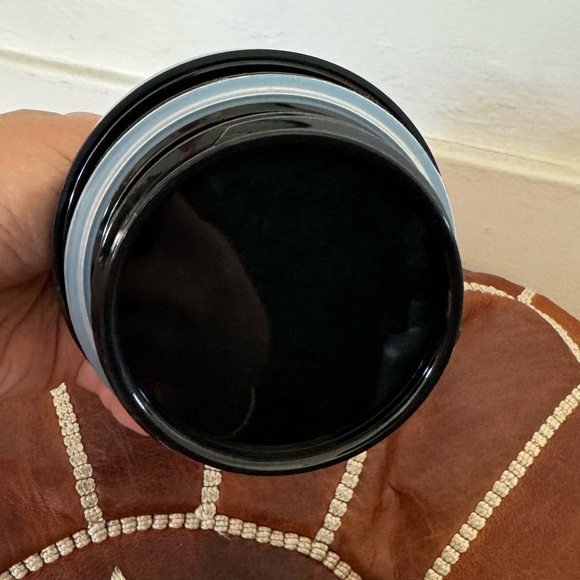 Otterbox Elevation Stainless Steel Growler 64 oz - Picture 4 of 5